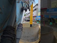 Brazo telescópico de excavadora con cuchara bivalva Brazo telescópico de excavadora