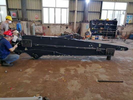 Brazo telescópico de excavadora mejorado con cubo estándar para excavar suelo