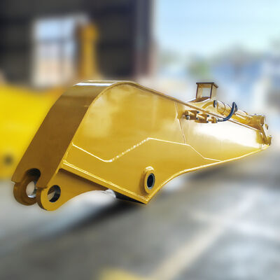 Excavadora PC200 con pluma de largo alcance y cucharón estándar