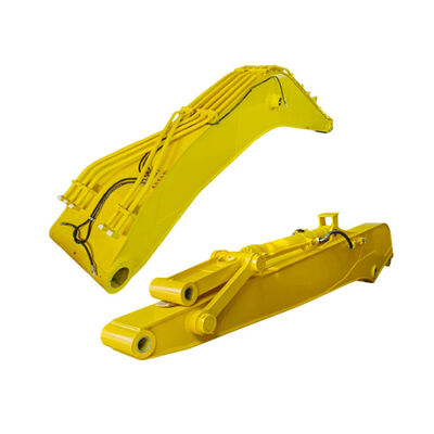 Excavadora PC200 con pluma de largo alcance y cucharón estándar