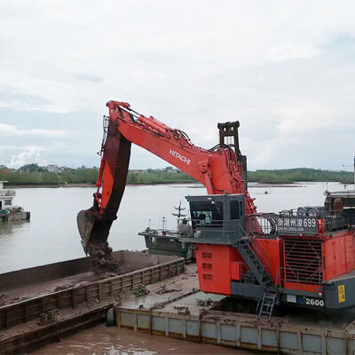 Excavadora de brazo largo diseñada para un alcance más largo y una durabilidad superior